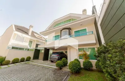Casa em condomínio fechado com 4 quartos à venda na Rua Nilo Peçanha, São Francisco, Curitiba