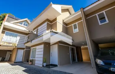 Apartamento com 148.74 m², 3 quartos sendo 1 suíte à venda no bairro barreirinha.