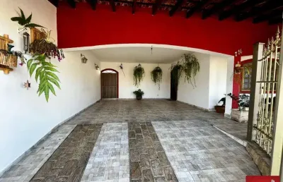 Casa com 3 quartos à venda na Vila Souto, Bauru 