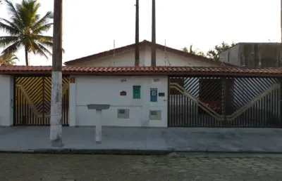 Casa com 4 quartos à venda na Rua Jose Pereira Sardinha, Jardim Beira Mar, Peruíbe