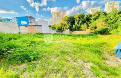 Terreno à venda na Rua Guarani, Vila Jardini, Sorocaba