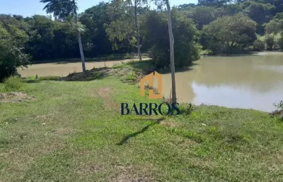 Chácara á venda, com 2 dormitórios contendo 146.500m2 pau queimado-piracicaba