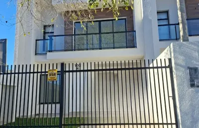 Casa com 3 quartos à venda na Rua Leão Sallum, Boa Vista, Curitiba