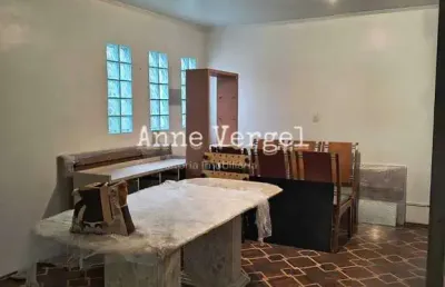 Casa térrea 3 quartos c suíte à venda no km 18 em osasco c quintal 286m2 com 2 vagas próximo à estação e avenida dos autonomistas