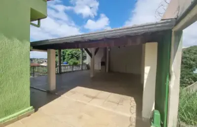 Excelente oportunidade! lote com 2 casas e ampla área de lazer