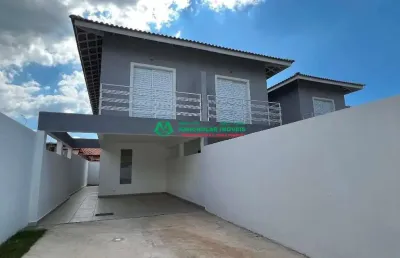 Casa para venda em centro de 150.00m² com 3 quartos, 1 suite e 4 garagens