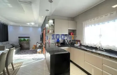 Casa com 3 quartos à venda na geraldo da rocha, 11, jardim imperial, mogi guaçu, 202 m2 por r$ 465.000