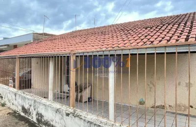 Casa com 3 quartos à venda na manoel pinheiro cardoso, 41, vila pinheiro, mogi guaçu, 382 m2 por r$ 290.000