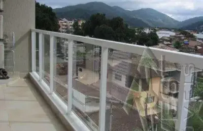 Ubatuba, centro - aptos com 156 m2 de área útil, com ótima localização.