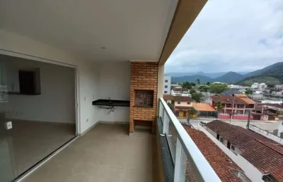 Ubatuba, centro - apartamento tipo com  03 quartos sendo 01 suíte e área de lazer.