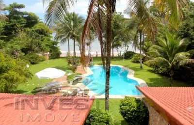 Ubatuba, praia da domingas dias, frente mar, linda casa com 800 m², de 05 suítes, área de lazer