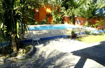 Ubatuba, perequê - mirim - linda casa com piscina, com terreno de 1.000m2.