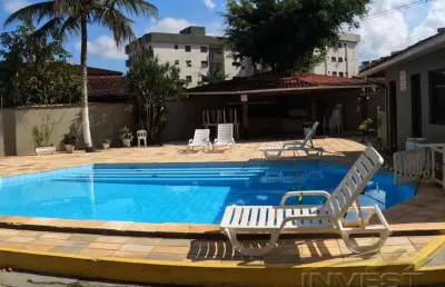 Ubatuba - centro. apartamento amplo c/ 3 dormitórios a venda no centro de ubatuba