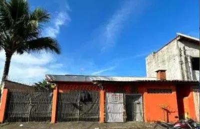 Ubatuba, itaguá- casa com 4 dormitórios bem localizada!