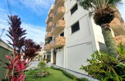 Ubatuba, centro - apartamento  bem localizado com  03 dormitorios sendo 01 suite.