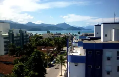 Ubatuba, itaguá- lindo apartamento com 2 suites, piscina com vista, próximo a orla !