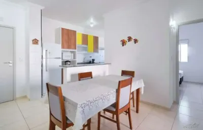 Ubatuba, itaguá- apartamento de 2 dormitórios, sendo 1 suíte em condomínio com piscina!