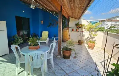 Ubatuba, itaguá- cobertura duplex, com 3 dormitórios, sendo 1 suíte em condomínio com piscina!