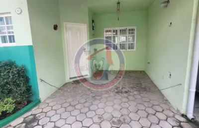 Sobrado de condomínio com 2 quartos, centro, mongaguá - r$ 300 mil, cod: 12451-8