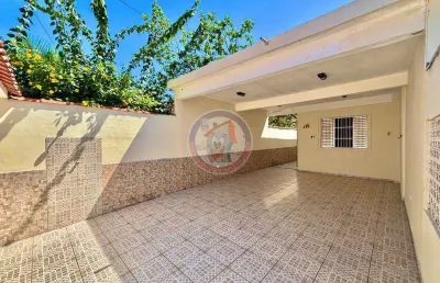 Casa com 2 quartos, jardim praia grande, mongaguá - r$ 320 mil, cod: 1323-15
