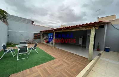 Casa 2/4, 1 suíte, lote individual no jardim europa