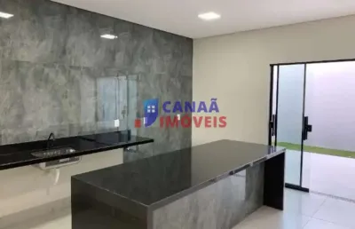 Casa com 3 quartos à venda no Jardim Europa, Uberlândia 