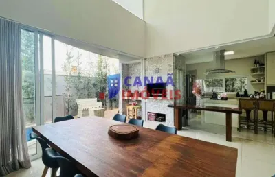 Casa com 3 quartos à venda no Nova Uberlândia, Uberlândia 