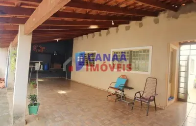 Casa 3 quartos próximo super maxi,  bairro seringueiras
