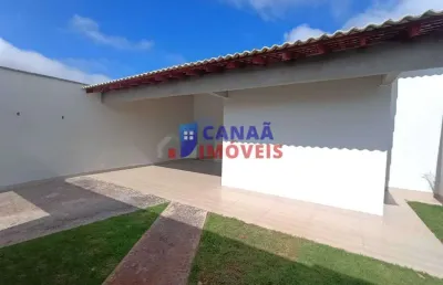 Casa 3 quartos, sendo 1 suíte + área gourmet  com 122m² em terreno de 300m²