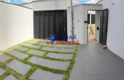 Casa com 3 quartos à venda em São Jorge, Uberlândia 
