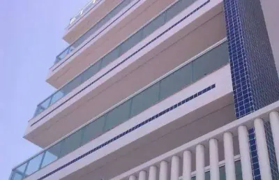 Apartamento com 3 dormitórios à venda, 130 m² por r$ 630.000,00 - costa azul - rio das ostras/rj