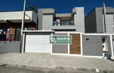 Casa com 3 dormitórios à venda, 180 m² por r$ 780.000,00 - costazul - rio das ostras/rj