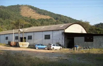 Ana imoveis - vende-se galpão - caieiras - aceita permuta!!!