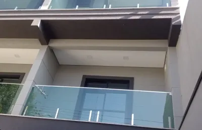 Casa com 3 quartos à venda na Rua Camburiú, 502, Vila Ipojuca, São Paulo
