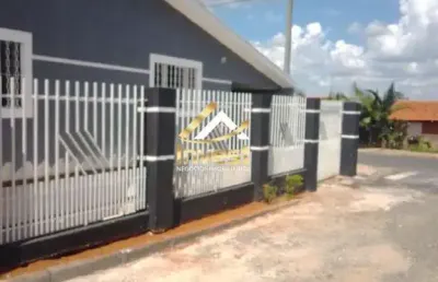 Casa com 2 quartos à venda na Avenida Almiro Escobar, Contorno, Ponta Grossa