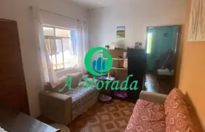 Casa térrea à venda no condomínio maracanã em santo andré.
