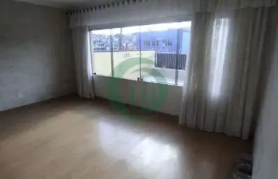 Excelente oportunidade de investimento em um imóvel comercial de tirar o fôlego!
