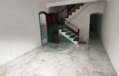 Casa com 3 quartos à venda no Jardim Las Vegas, Santo André 