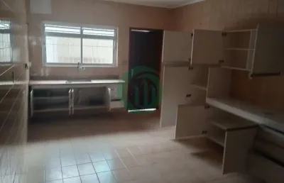 Casa com 3 quartos à venda na Vila Linda, Santo André 