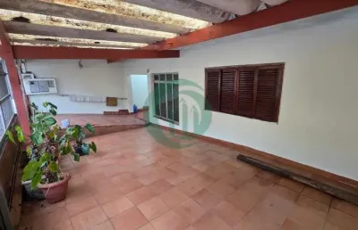 Casa térrea à venda na vila helena, em santo andré.