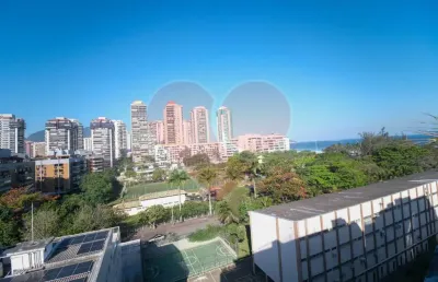 Cobertura duplex pronta para morar com vista mar praia da barra posto 5