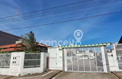 Casa com 3 quartos à venda no Centro, Penha 