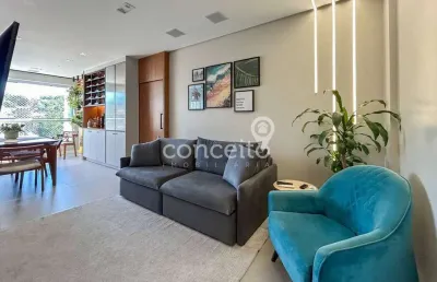 Apartamento com 3 dormitórios e 2 vagas na escola agrícola!
