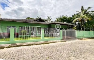 Casa com 3 quartos à venda no Garcia, Blumenau 