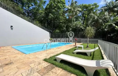 Casa com 3 dormitórios e piscina na escola agrícola!