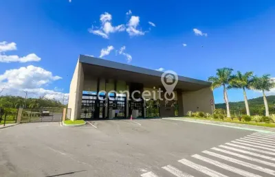 Terreno com 359m² em loteamento fechado na ponta aguda!