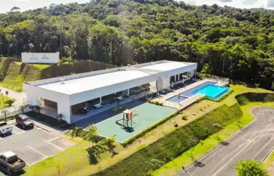 Terreno de 375m² em loteamento fechado na ponta aguda!