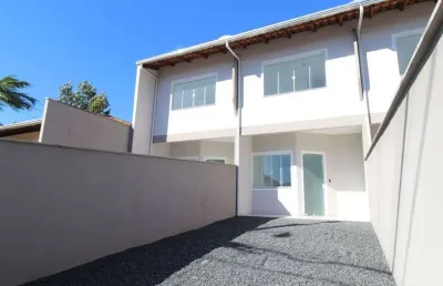 Casa com 3 quartos à venda em Água Verde, Blumenau 