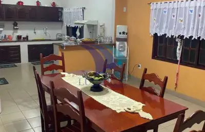 Casa comercial à venda no Jardim Excelsior, Cabo Frio 