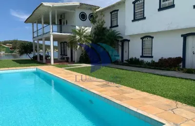 Cod 1713 - ? exclusiva mansão à beira do canal – alto padrão e sofisticação em cabo frio/rj